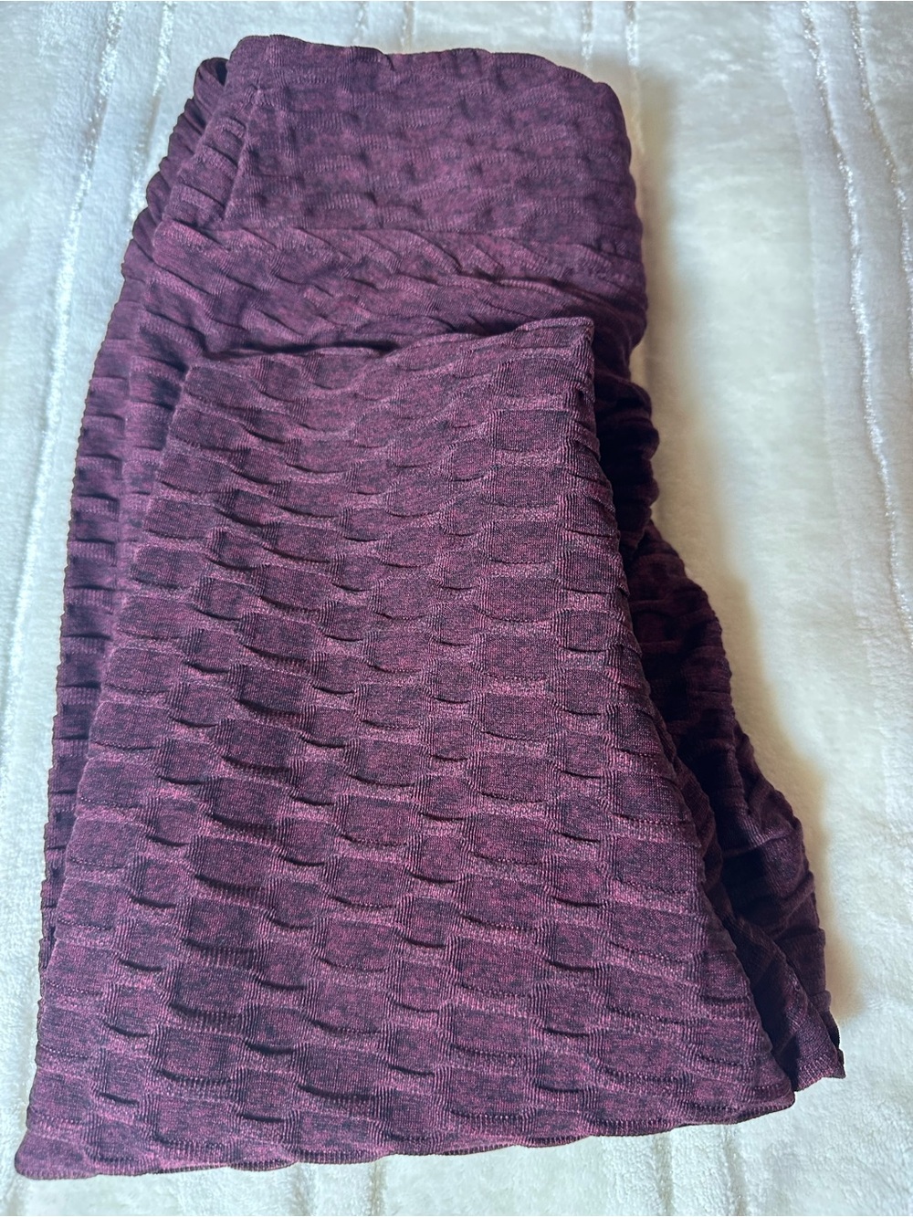 Purple scrunch textured leggings S”